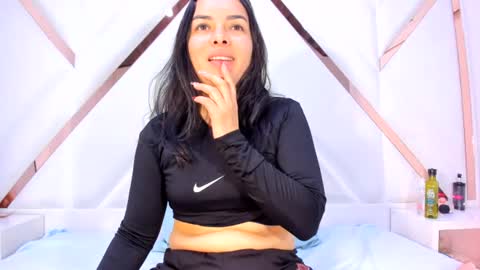 violett_bliss online show from July 30, 4:24 am