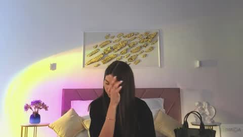 violetta_finch online show from June 4, 11:04 am