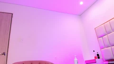 violeta online show from March 11, 8:33 pm