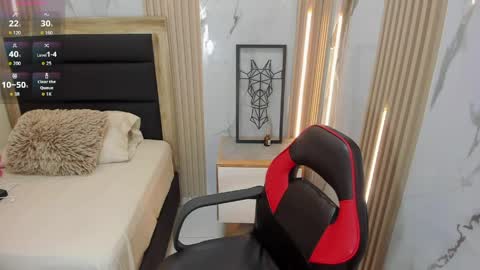 VIOLETTA online show from April 23, 7:38 pm