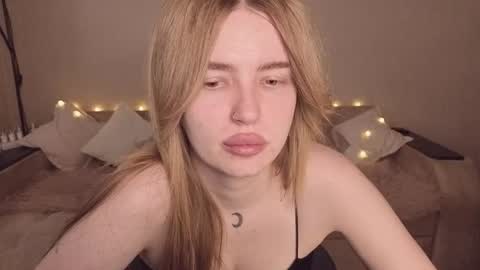 ViolettaOtis online show from June 25, 3:02 pm