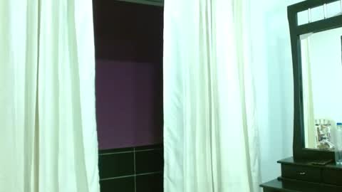 violeta online show from February 3, 12:15 am