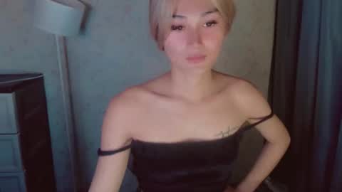 Pearl online show from April 22, 7:38 am