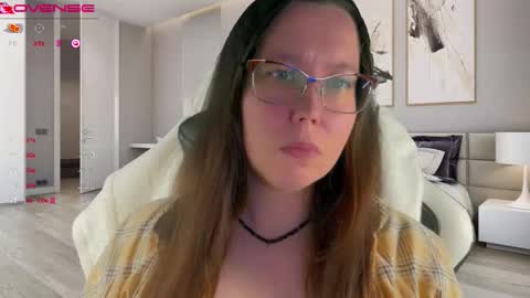 Snapshot of visecret chatting on September 28, 7:41 pm Victoria Romans online show from September 28, 7:41 pm