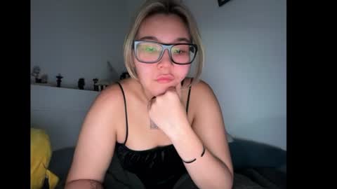 viva_lovee online show from July 23, 6:38 pm