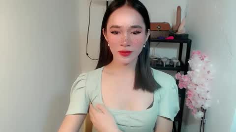 SANDRA GOING YOU online show from June 10, 6:28 pm
