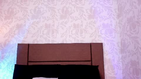 Vivi online show from June 28, 5:03 am
