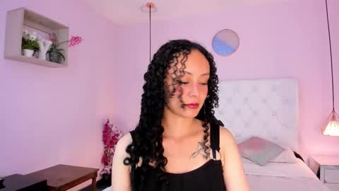 Vivi online show from February 4, 3:31 am