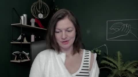 Vivian online show from January 14, 7:35 am