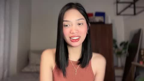 Vivian online show from March 7, 11:56 pm