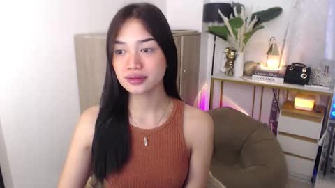 Vivian online show from September 20, 2:21 am