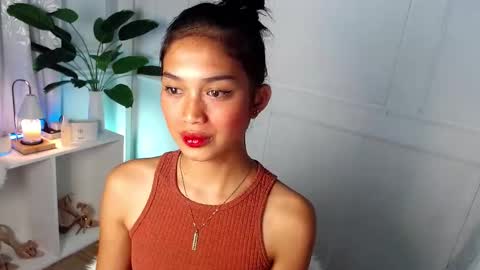 Vivian online show from January 29, 12:43 am