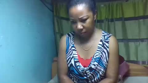 viviane0812 online show from January 11, 11:59 am