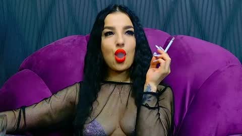 Vivian Reeve online show from April 25, 12:19 pm