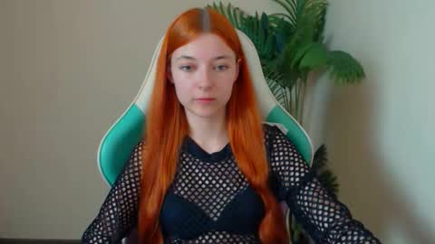 Vivien online show from May 15, 6:43 pm
