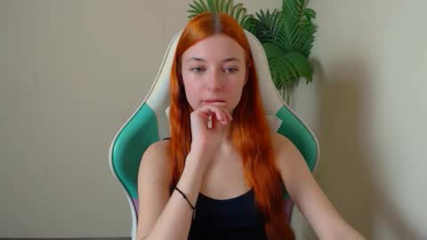 Vivien online show from May 11, 6:49 pm