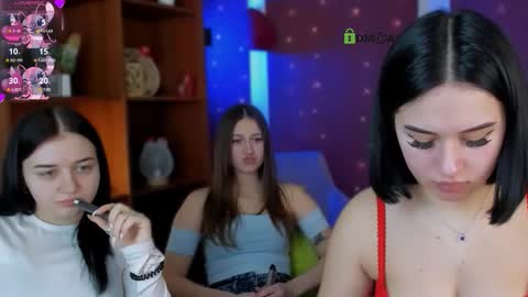 vivy_star online show from February 12, 8:32 pm