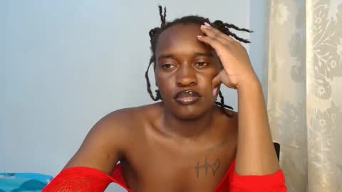Snapshot of vixen_naughty chatting on October 14, 12:02 am Naughty online show from October 14, 12:02 am