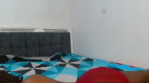 Snapshot of vixen_naughty chatting on October 16, 12:35 am Naughty online show from October 16, 12:35 am