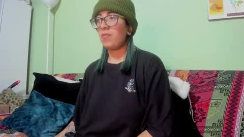 Waningrose  Lu online show from February 11, 3:40 pm