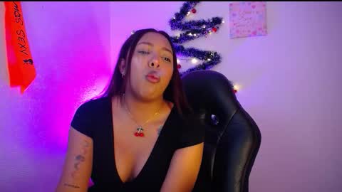 EMILY online show from December 2, 5:09 am