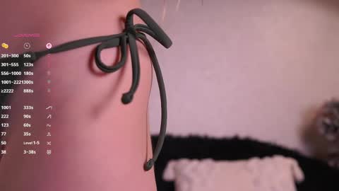 Lily online show from April 18, 4:42 pm