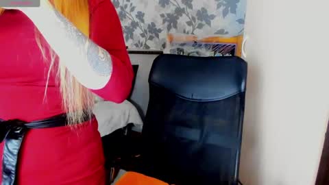 Maya online show from February 7, 4:06 am