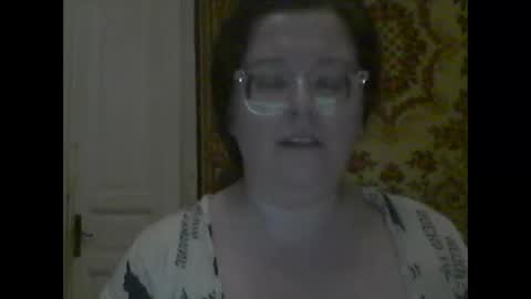 Snapshot of webgirl2 chatting on September 14, 11:24 pm Marina online show from September 14, 11:24 pm
