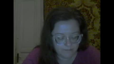Snapshot of webgirl2 chatting on October 13, 10:12 pm Marina online show from October 13, 10:12 pm