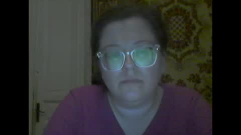 Snapshot of webgirl2 chatting on September 17, 10:41 pm Marina online show from September 17, 10:41 pm