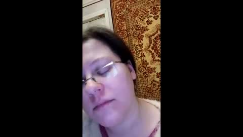 Snapshot of webgirl2 chatting on February 23, 6:07 pm Marina online show from February 23, 6:07 pm