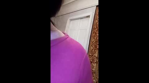 Snapshot of webgirl2 chatting on March 4, 10:38 pm Marina online show from March 4, 10:38 pm