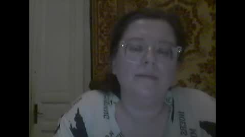 Snapshot of webgirl2 chatting on September 21, 9:24 pm Marina online show from September 21, 9:24 pm