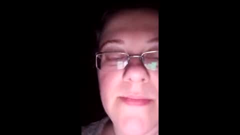 Snapshot of webgirl2 chatting on December 14, 7:25 pm Marina online show from December 14, 7:25 pm