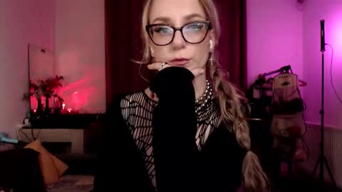 Liza online show from January 9, 7:29 pm