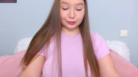 molly online show from March 4, 8:38 pm