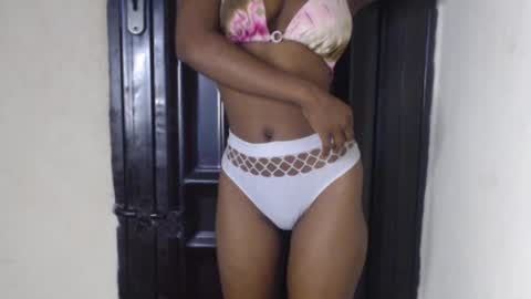 Bella online show from April 20, 8:50 am