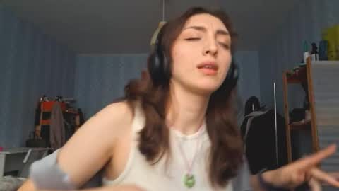 Cindy online show from March 17, 3:27 pm