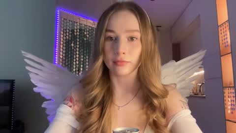 Snapshot of whoisalisa chatting on December 30, 7:04 am Alisa online show from December 30, 7:04 am