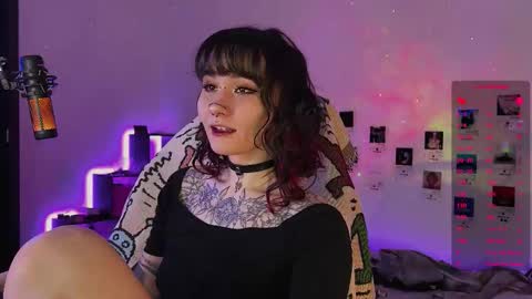 iggy iggz online show from October 6, 2:06 am