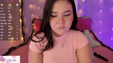 Snapshot of wild_lilhy chatting on December 24, 9:11 pm Lily online show from December 24, 9:11 pm