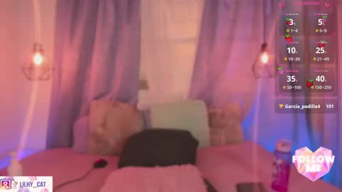 Snapshot of wild_lilhy chatting on September 19, 7:57 pm Lily online show from September 19, 7:57 pm