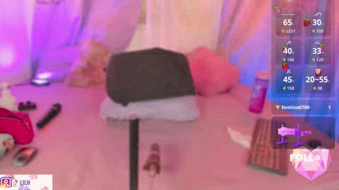 Snapshot of wild_lilhy chatting on October 3, 8:47 pm Lily online show from October 3, 8:47 pm