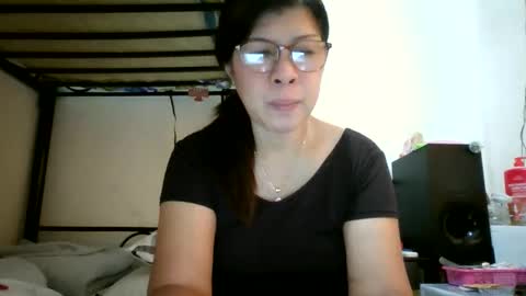 WildChick online show from February 9, 8:27 am