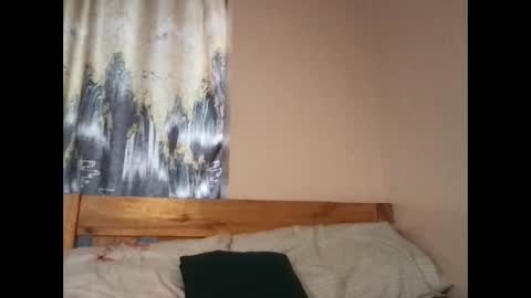 Merci online show from April 21, 7:15 am