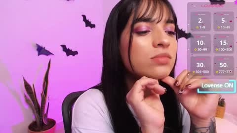 Snapshot of wildrachel4u chatting on October 23, 5:02 am RACHEL online show from October 23, 5:02 am