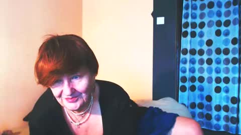 Snapshot of wildredcat chatting on February 20, 10:16 am WildRedCat online show from February 20, 10:16 am