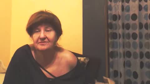 WildRedCat online show from April 22, 8:39 pm