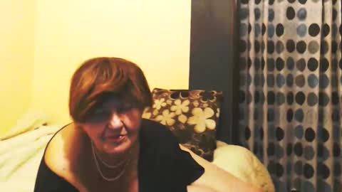 Snapshot of wildredcat chatting on October 9, 8:35 pm WildRedCat online show from October 9, 8:35 pm