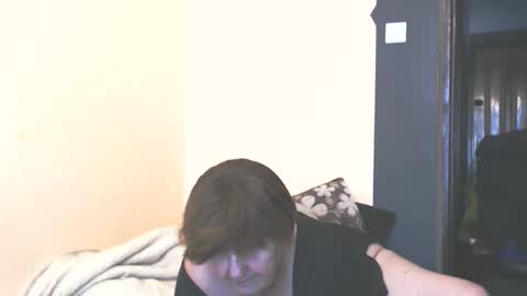 Snapshot of wildredcat chatting on September 23, 10:13 am WildRedCat online show from September 23, 10:13 am